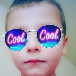 Meet your Posher, Elena